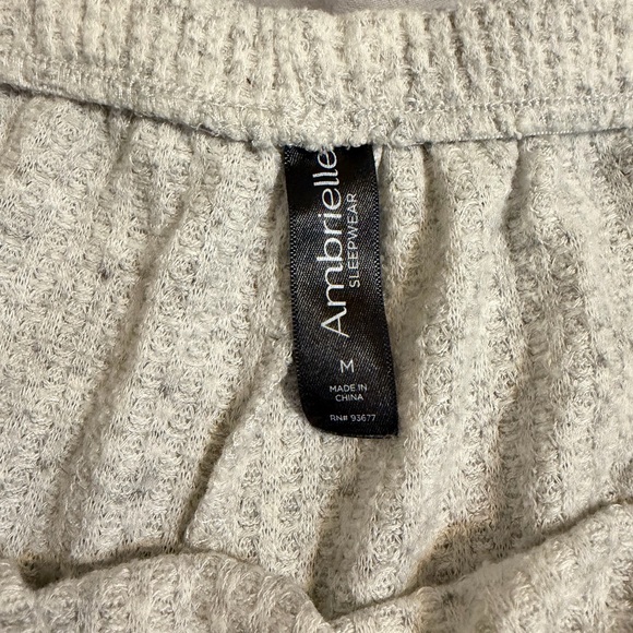 Ambrielle Heather Gray Sleepwear Shorts - Picture 2 of 2